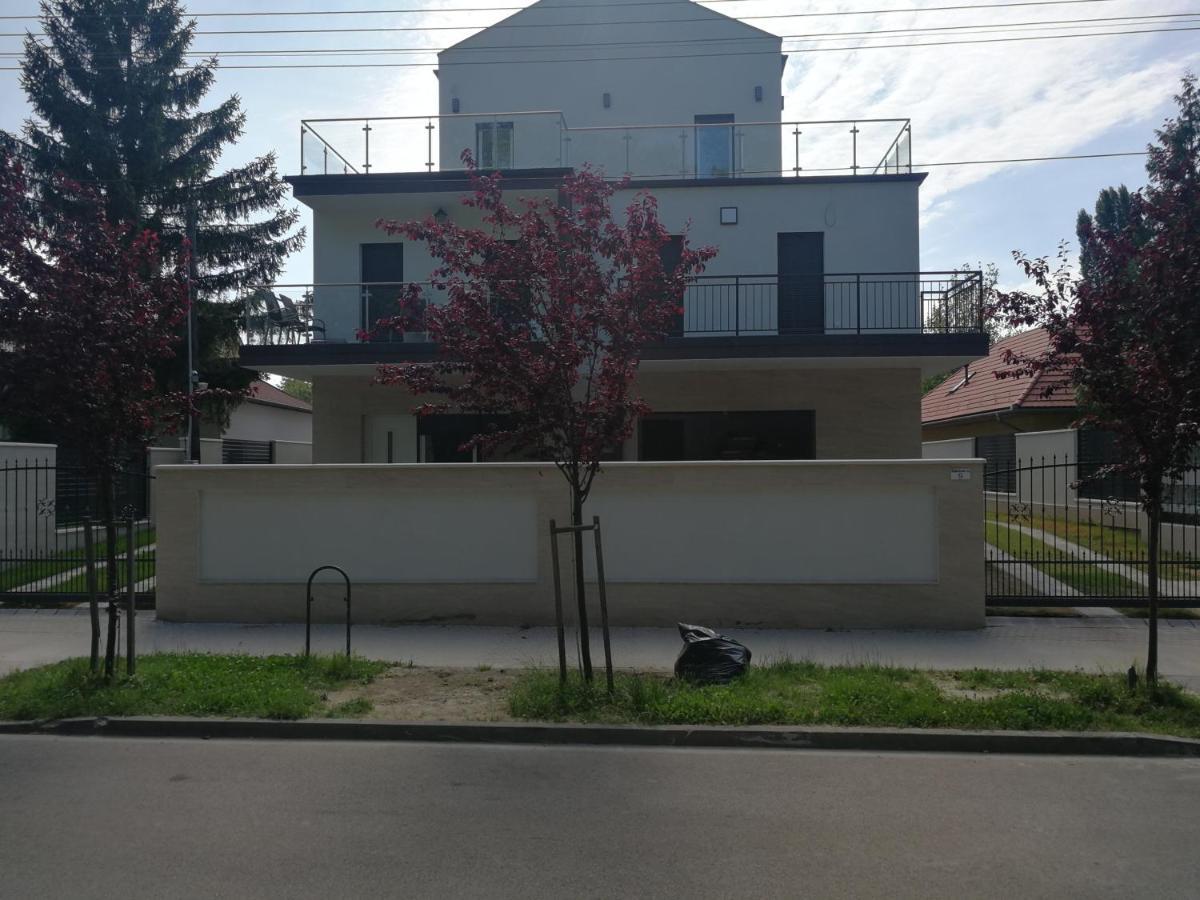 Zr9 Apartment Zamárdi Екстериор снимка